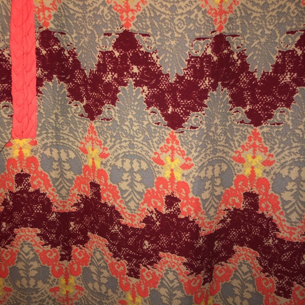 Patterned blouse - Picture 4 of 4
